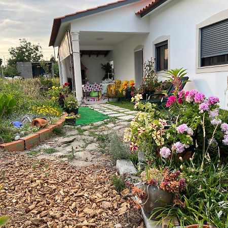 Вилла Beautiful Little Country House Carvide Экстерьер фото