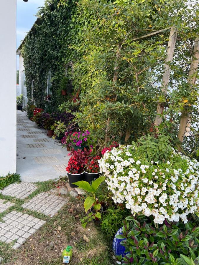 Вилла Beautiful Little Country House Carvide Экстерьер фото