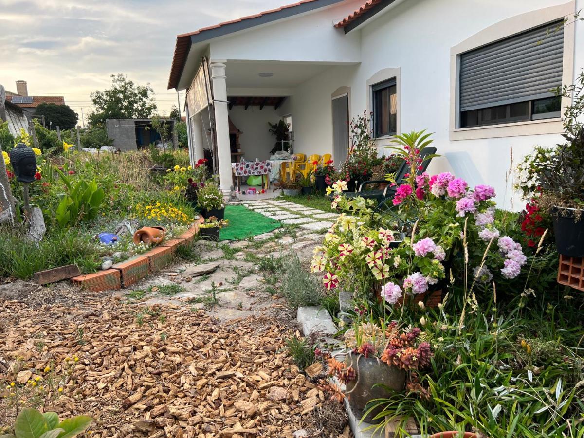 Вилла Beautiful Little Country House Carvide Экстерьер фото